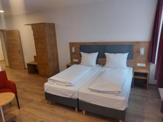 Hotel Stern - Gersthofen - 9