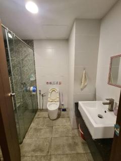 V' BROS VivaCity 3bedroom J4.3 [GOT DRYER] - 5
