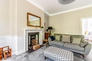 Pass the Keys Luxury Converted Victorian Flat in Leafy Highbury - 2