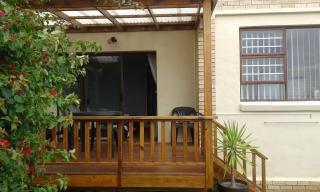 Chardonnay Holiday Apartment - Jeffreys Bay - 9