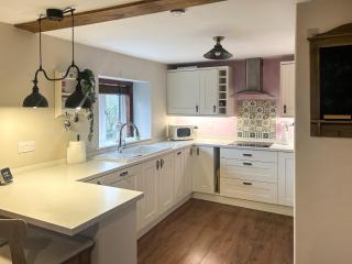 Hillview Cottage - 9