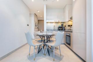 STAY BY LATINEM Luxury 1BR Holiday Home W102 near Burj Khalifa - Dubai - 6