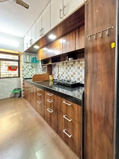 Welcome Home Service Apartments - Bandra - 3