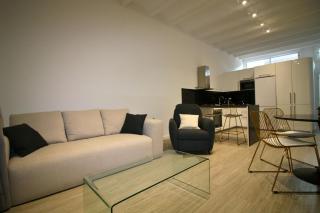 Stylish & New Poblenou Apartment with Jacuzzi, Sleeps 4, Rooms 2 - Barcelone - 5