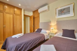 Apartamentos Carlos - Madrid - 1