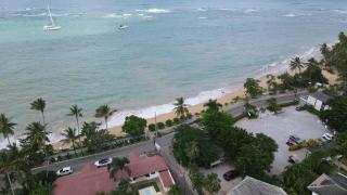 3 Bedroom Beach Villa With Parking - 7