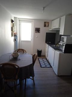 Maison pour 2 à 4 personnes - Brassac-les-Mines - 1