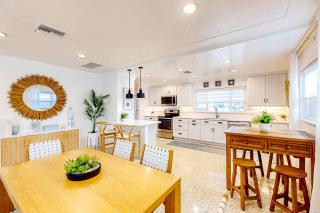 The Sunset House - 3