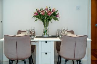 Deluxe 2Bed Duplex Apartment & parking - Londra - 7
