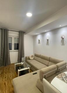 Stan na dan Bratunac - Bratunac - 8