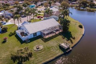 NEAR CLEARWATER AND TARPON SPRING WITH WATER VIEW - Holiday - 2