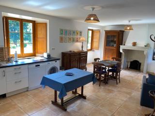 Maison confortable et calme, 2 chambres - - 7