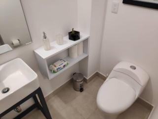 Comfy, Intimate Apartment with a Haunting Terrace - Città del Messico - 9
