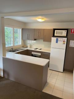 The Helm 12 unit in Little Beach with direct access to Shoal Bay Beach - Shoal Bay - 5