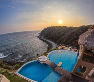 Pacific King Hotel - Cuatunalco - 0