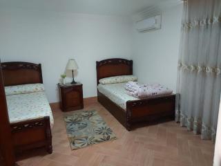Ground floor villa with private garden, parking and shared swimming pool - Al ‘Ajūzah - 0