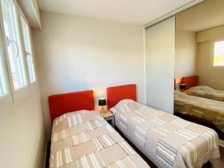 Appartement Élegant avec Balcon, Garage et WiFi en Bord de Mer - FR-1-92-889 - Les Sables-dʼOlonne - 2