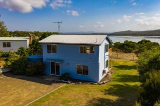 The Blue House - Coles Bay - 0