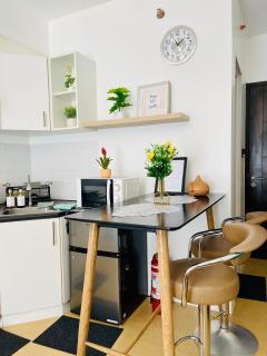 Studio Unit with Balcony at Centrio Towers beside Ayala Mall Downtown CDO - Cagayan de Oro - 2