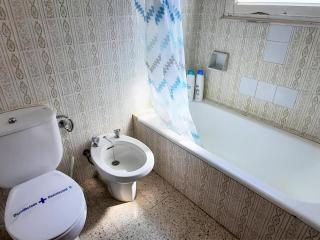 Apartamento Familiar Cerca de la Playa en Llançà con Aparcamiento y Mascotas Permitidas - ES-170-2 - Llança - 1