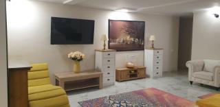 Imperial Room5 - ultracentral - minipiscina cu hidromasaj - 0