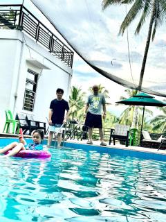 Chateau d' sentier - Davao - 4