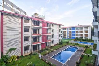 04-JenVin Luxury Homes - Pool view 2bed Apartment, North Goa - 7