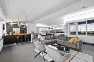 Penthouse apt on the shopping street-Free parking - Reikiavik - 6