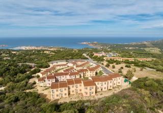 Residence with swimming-pool in Isola Rossa, just about 2 km from the beach La Marinedda - Isola Rossa - 0