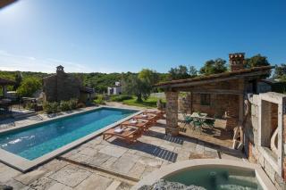Villa Malini with Pool, Sauna and Fenced Garden - Labin - 9