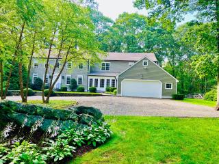 Upmarket Country Retreat, Washington, Connecticut - 9