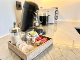 Appart Le Van Gogh - 3' RER - 11' Paris - 23' Disney - 6