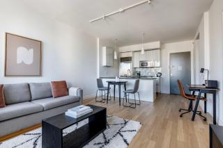 Midtown West 1br w gym laundry nr park NYC-1311 - Nova Iorque - 8