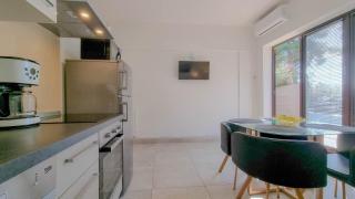 Fiore One - Novigrad - 1
