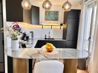 Appart Le Van Gogh - 3' RER - 11' Paris - 23' Disney - 2