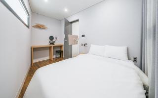 Aroomi Hotel Hyupjae - Jeju - 4
