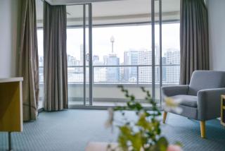 Spectacular Darling Harbour View Apartment & Parking - Sydney - 4