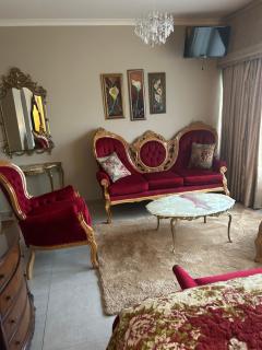 Moulin Rouge Overnight Accomodation - 1