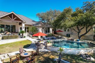 Stunning Lakefront Retreat Pool Boat Lift Spectacular Views - Horseshoe Bay - 9
