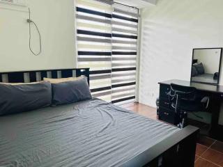 3 Bedrooms Access Penthouse Condo Unit - Manila - 8