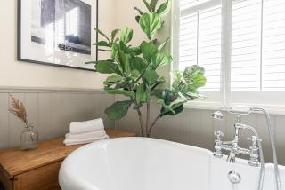 The Gatehouse at Samlesbury Hall - Samlesbury - 6