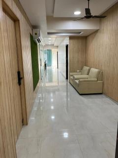 Beach Town Hotel - Visakhapatnam - 7