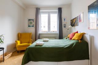 Bright and cosy studio apartment Plac Zbawiciela - Warsaw - 0