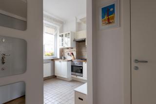 Bright and cosy studio apartment Plac Zbawiciela - Warsaw - 2