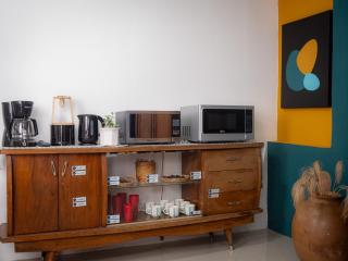 Lolas Hostal, Habitacion Exclusiva para Mujeres, 2 camarotes, precio por cama - San José - 1