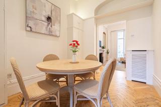 Beautiful Belgravia by UnderTheDoormat - 7