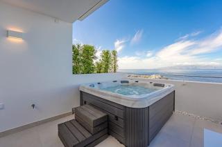 Luxury triplex + pool, jacuzzi - SissiPark Azul - 3