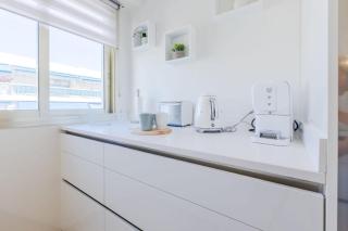 Stylish 1-Bedroom Apartment Close to Beaches - Cannes - 4
