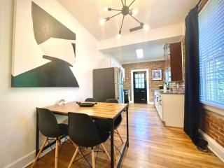 The Dim Light Lower Town Luxury Boutique Condos - 4