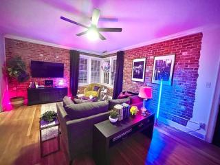The Dim Light Lower Town Luxury Boutique Condos - 2